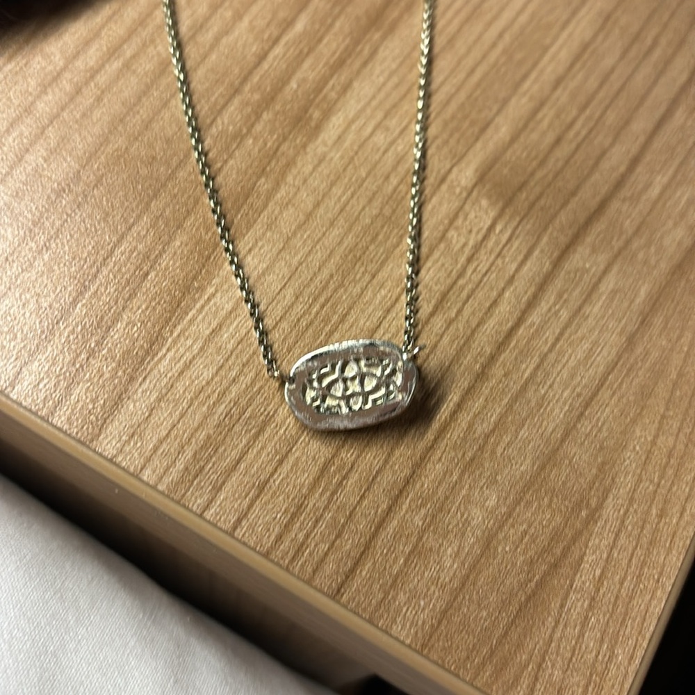 Kendra Scott Elisa Necklace - Picture 3 of 5